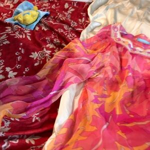 Fabulous Emilio Pucci tunic.  A classic.